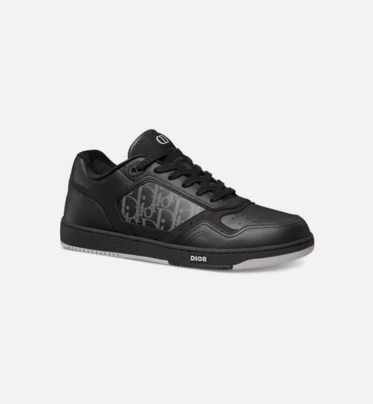 UNISEX SNEAKERS 27B -/Schwarz mit Schriftzug