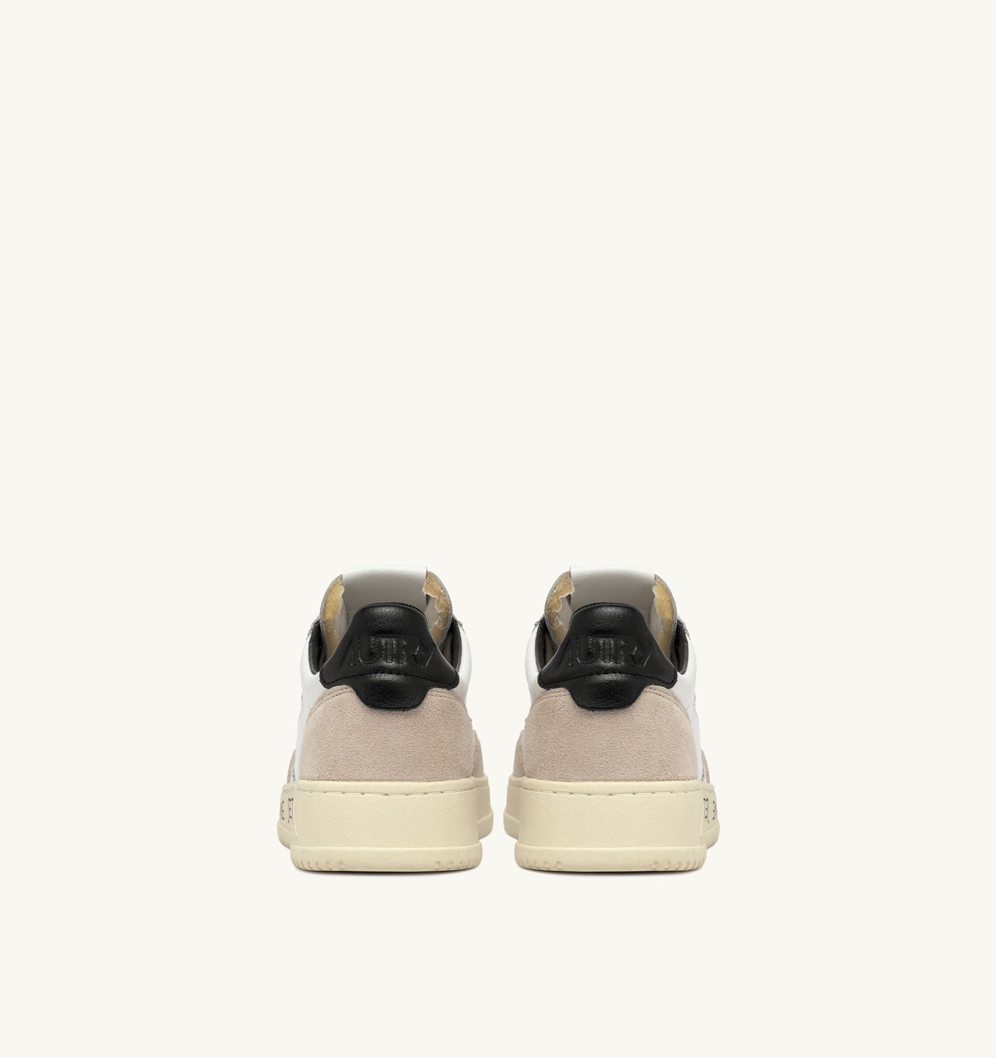 UNISEX SNEAKERS MDLST LOW AUS SCHWARZES UND WEISSES LEDER UND WILDLEDER MIT SCHRIFTZUG