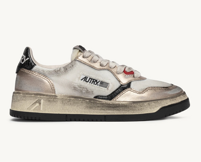UNISEX SNEAKERS SUPER VINTAGE LOW AUS WEISSEM MESH, GOLDFARBENEM WILDLEDER UND SCHWARZEM LEDER
