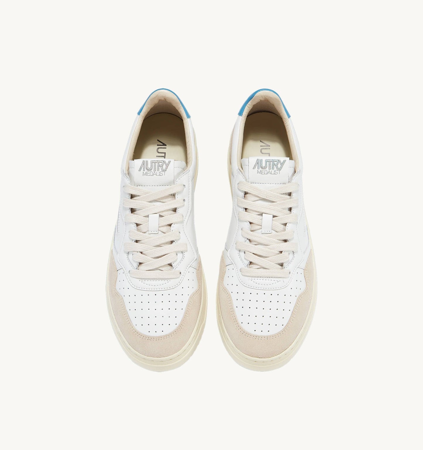 UNISEX SNEAKERS MDLST AUS WILDLEDER UND LEDER FARBE WEISS BABYBLAU